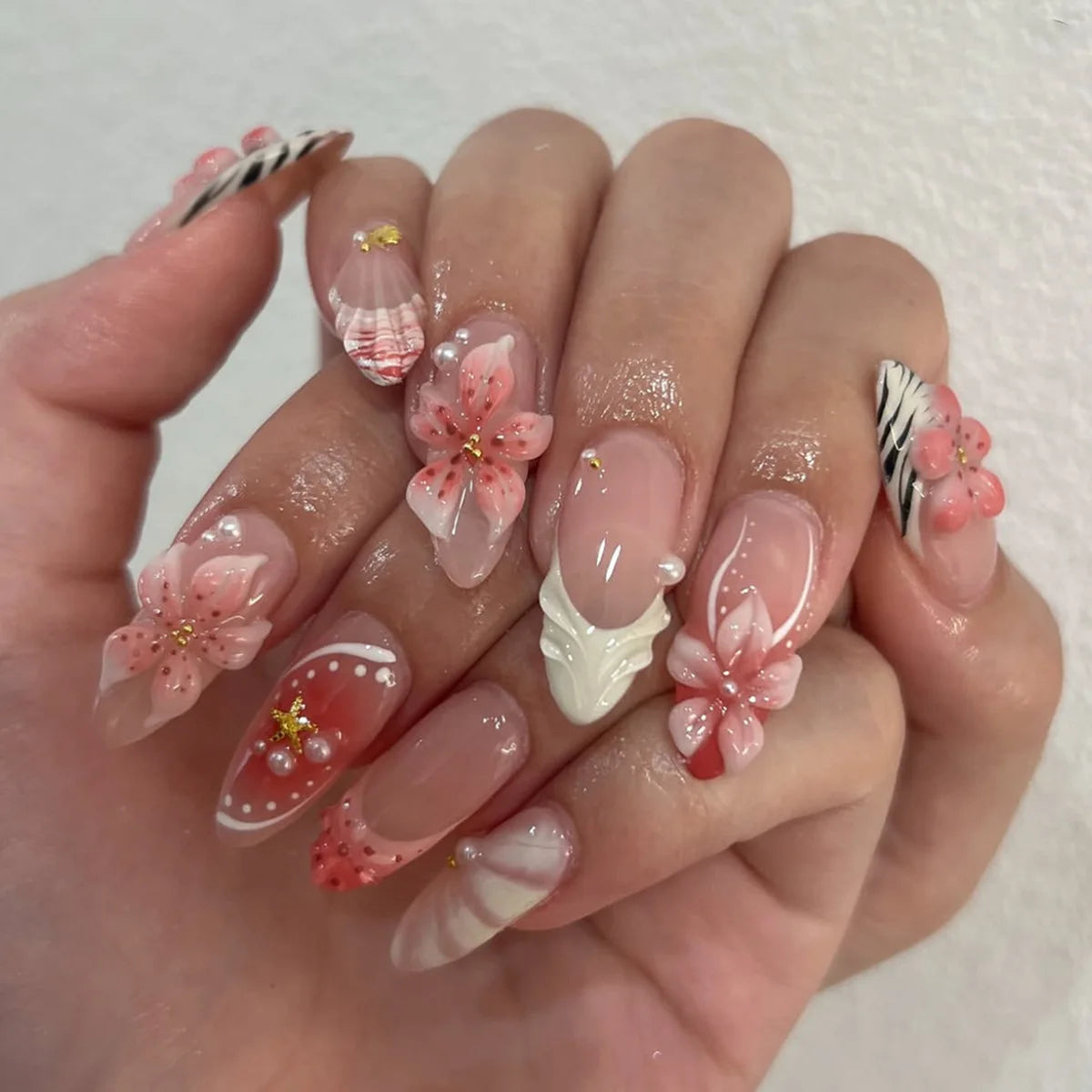 Peach Please – 3D Press-On Nails | Almond