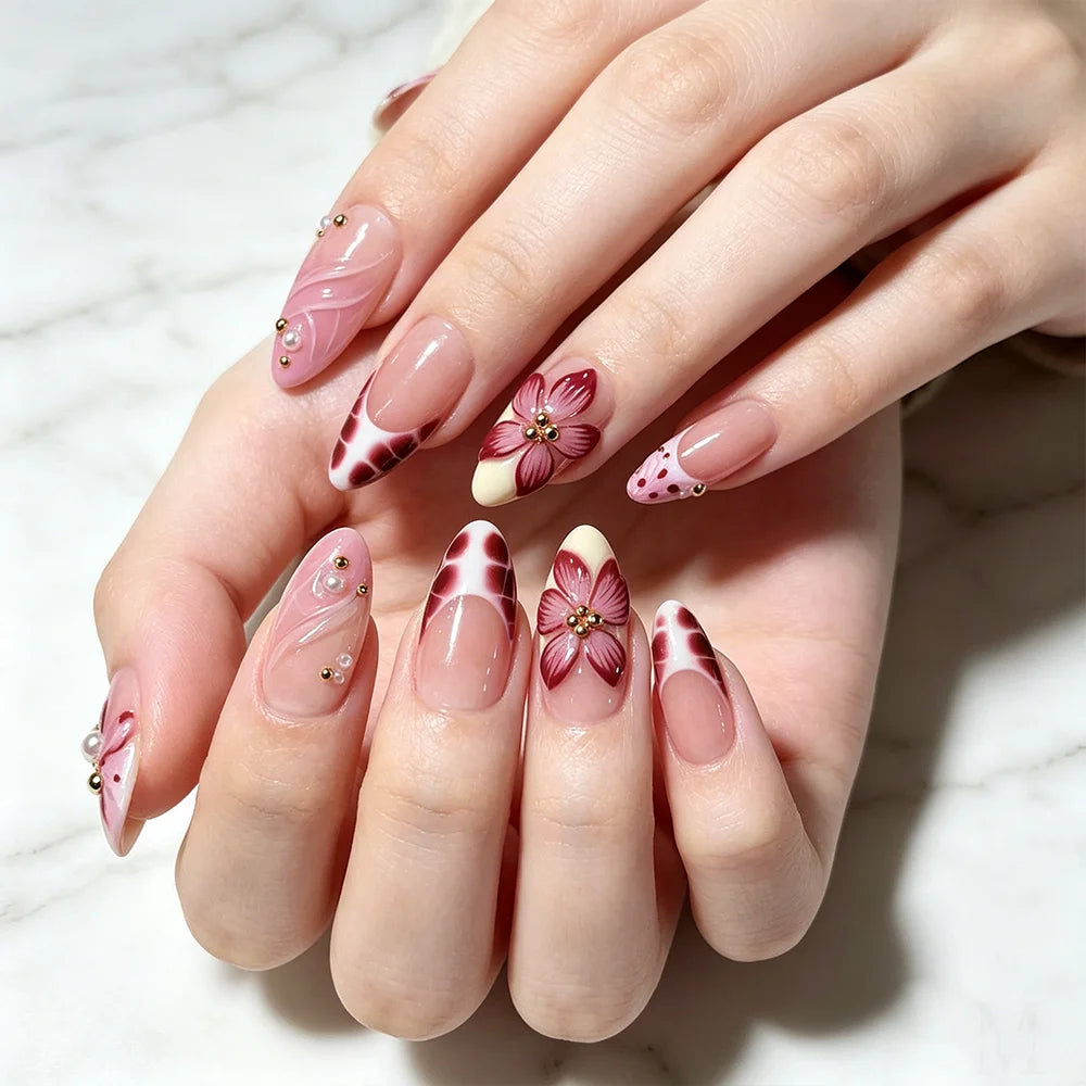 Blush Blossom – 10 Press-On Nails Nude Pink French Almond mit 3D Blumen & Goldperlen